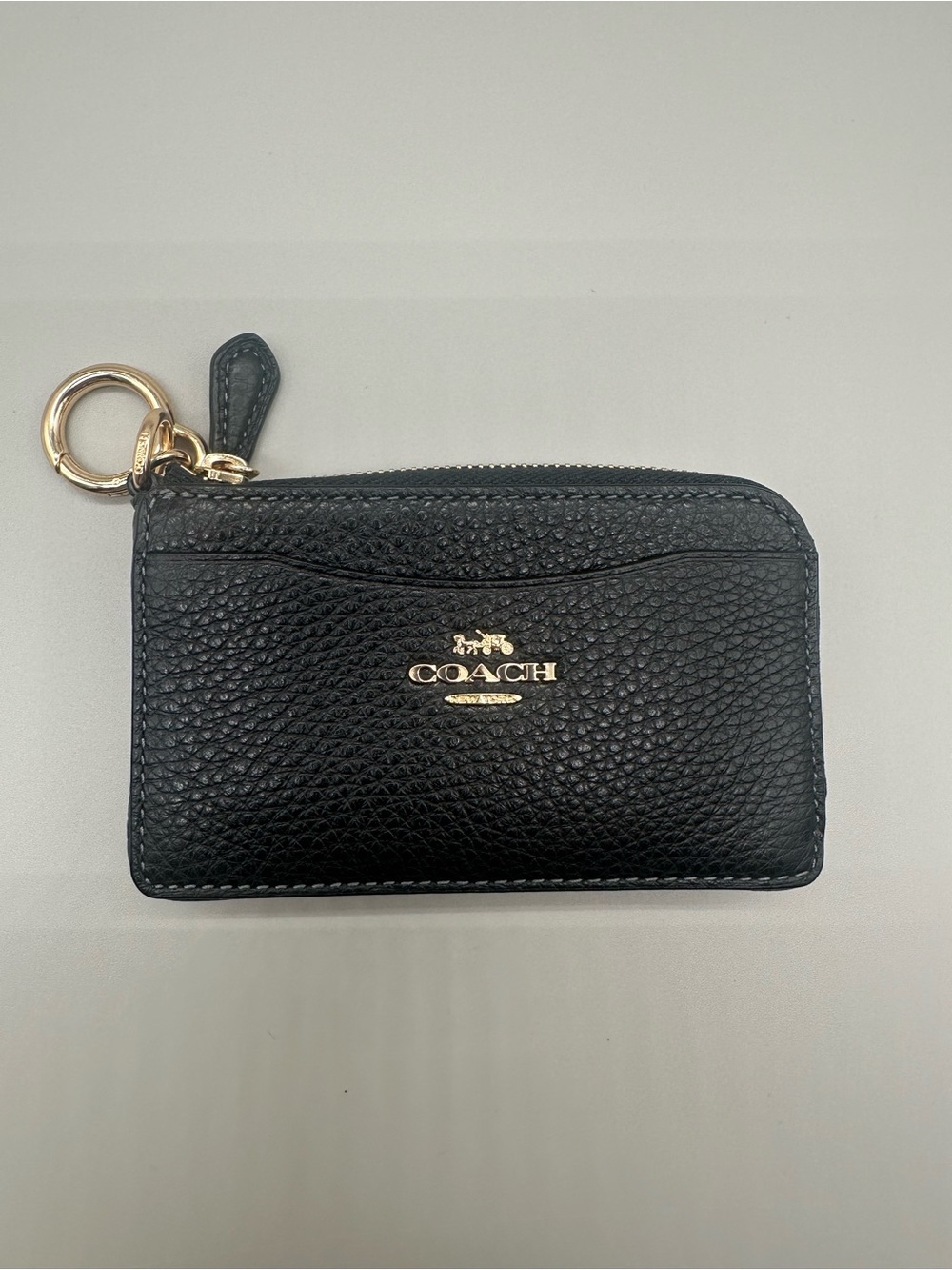 Coach Multifunction Zip Card Case Black Pebbled Leather with Gold tone Hardware
